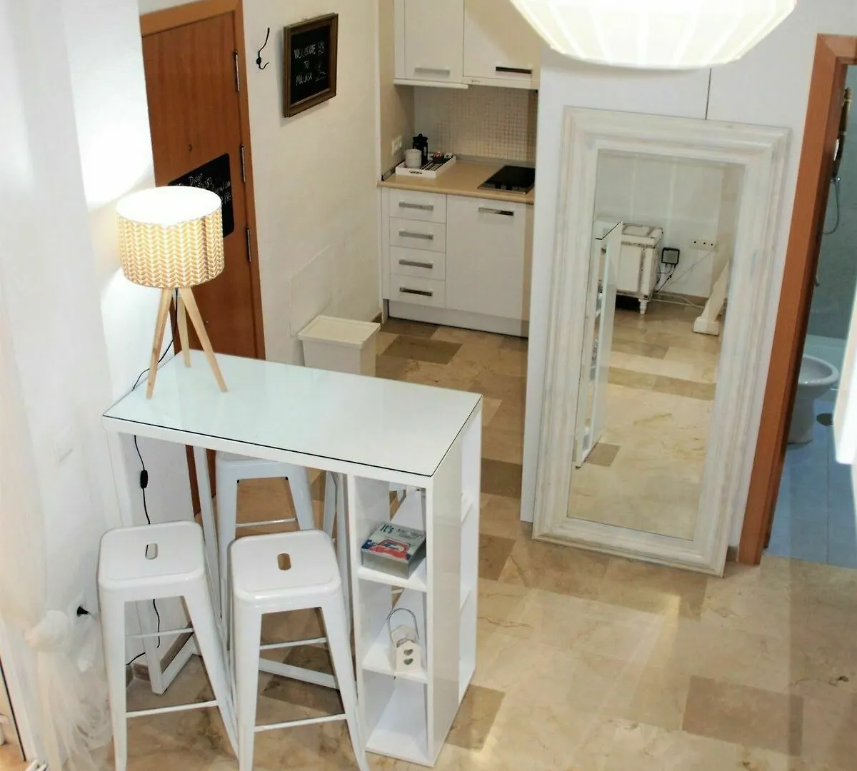 Apartamento De Arte En Barrio Picasso مالقة شقة